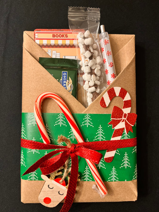 Blind Date Holiday Edition (Adult)